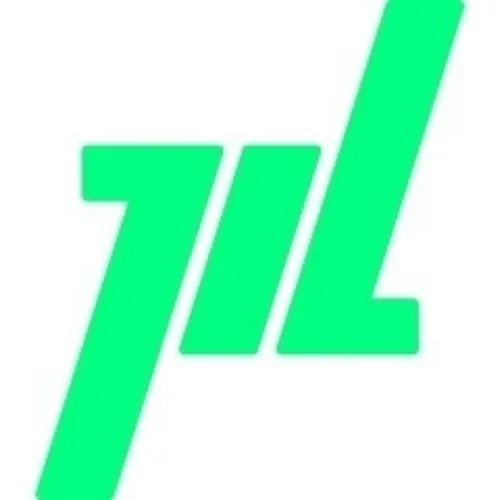 Plug In Digital logo